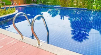 How Many Types Of Commercial Pool Repair Are There?